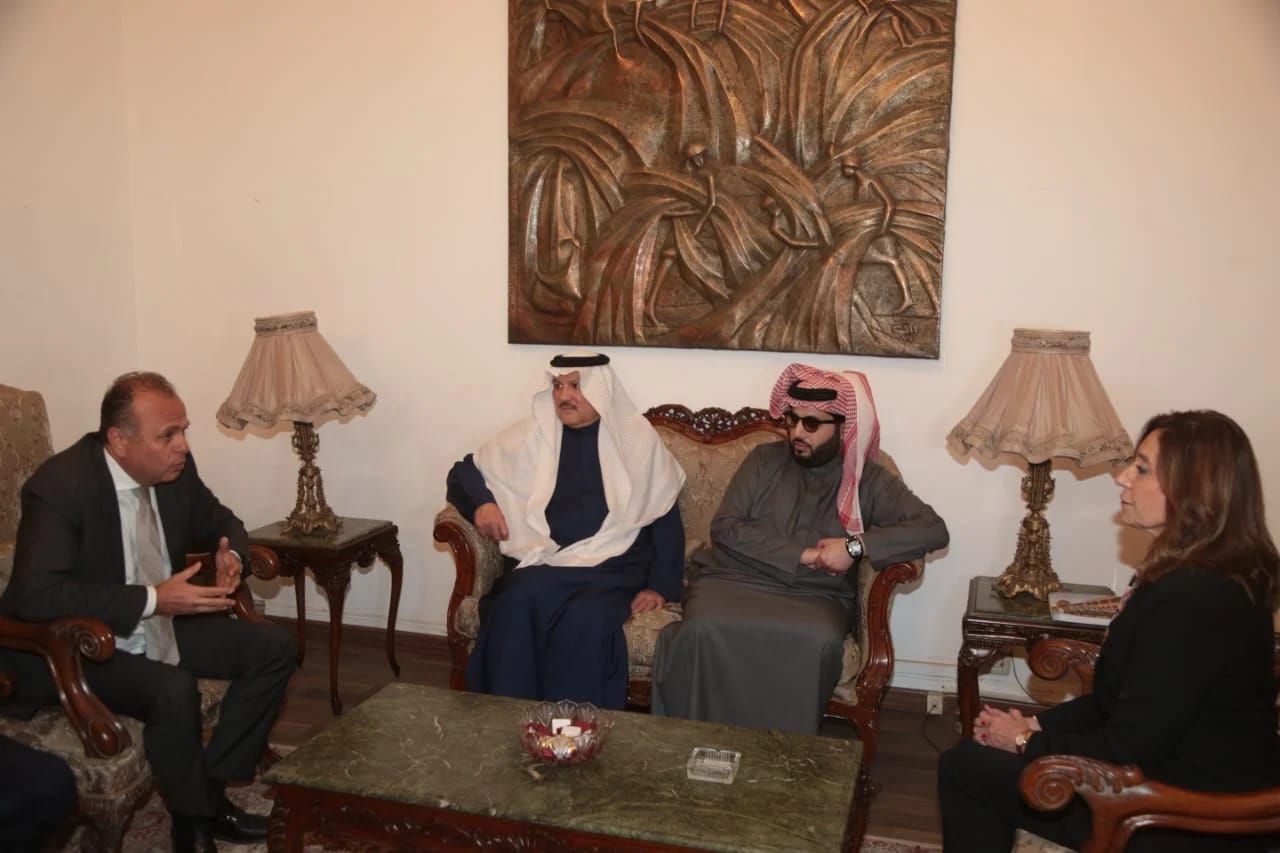 حفلات غنائية وتكريمات وعروض مسرحية مشتركة... نتاح اجتماع وزيرة الثقافة المصرية مع تركي آل الشيخ